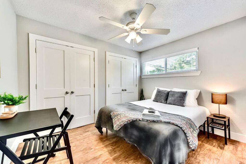 Bright And Cheerful Flat, Near Fair Park Apartment Dallas Exterior photo