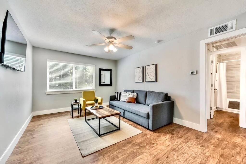 Bright And Cheerful Flat, Near Fair Park Apartment Dallas Exterior photo